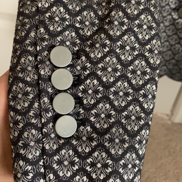 Tailored Floral Print Blazer/Suit Jacket RW&CO - Picture 3 of 8